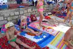 image-0-02-04-a11917de72bd146b9af5d566db1a5c00a3534e7bc56a986ea63d46892219a34c-V